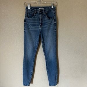 Good American Good Waist Blue Distressed‎ Skinny Jeans